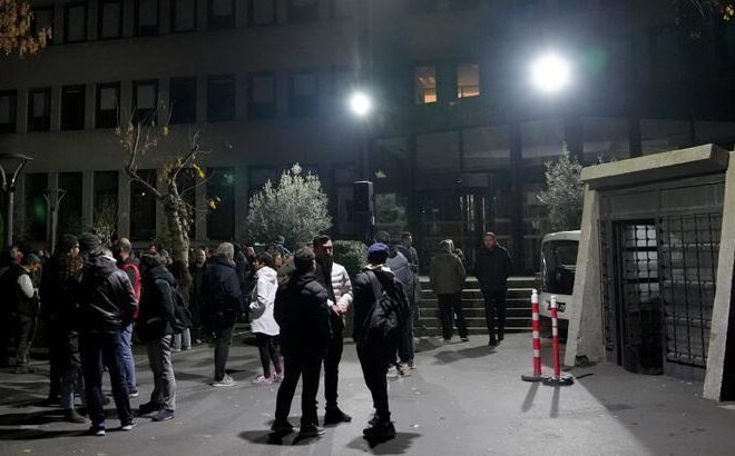 Kadıköy Belediyesi işçilerinin aldığı grev kararı 1 dakika sürdü